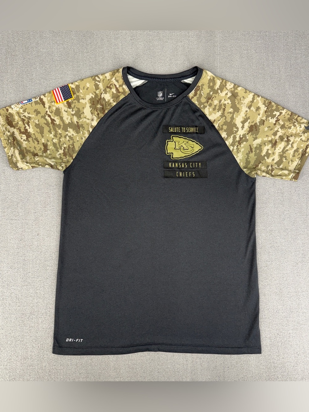 Nike Kansas City Chiefs Shirt M Salute To Service Military On Field Digital Camo